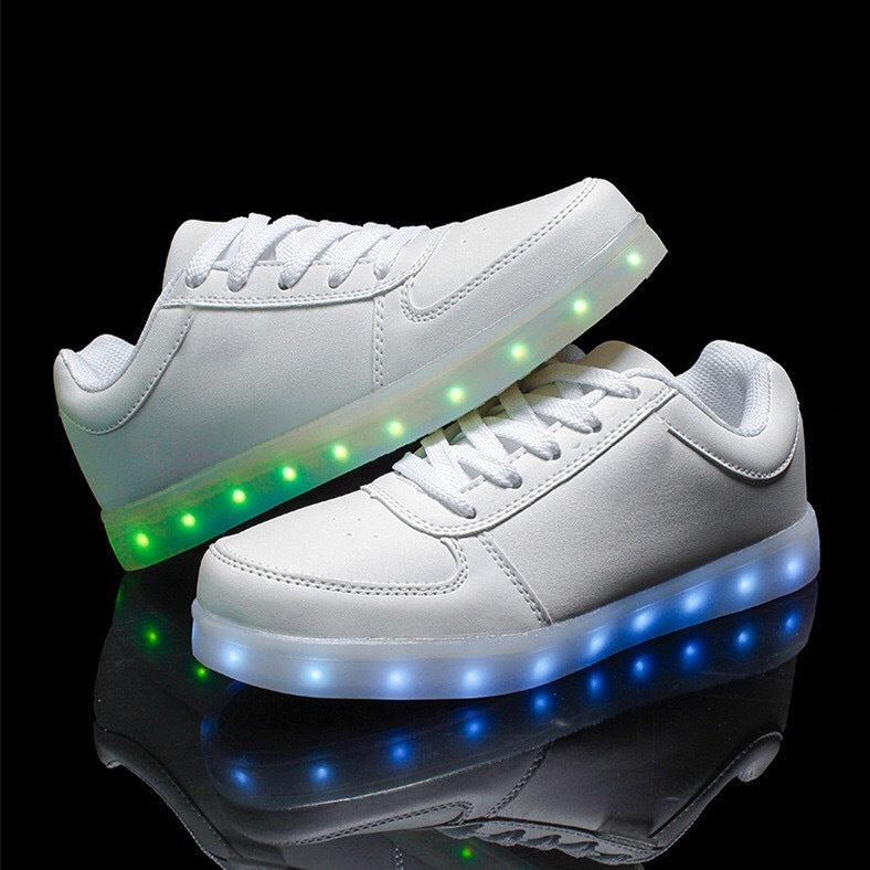Fashion LED Light Men And Women Student Board Shoes USB Charging Luminous